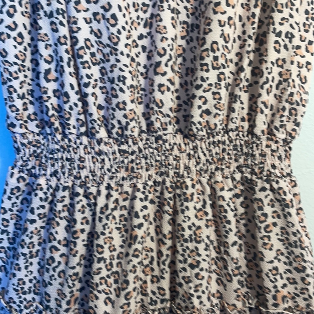 Leopard Print Ruffles Ruched Dress - Picture 4 of 4